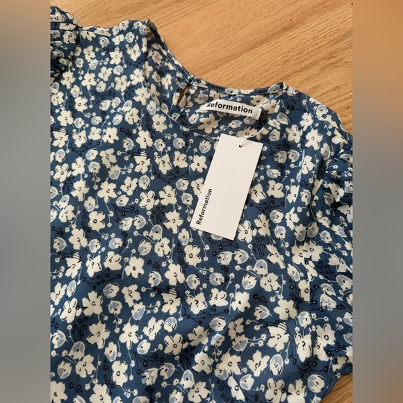 NEW WITH TAGS Reformation Lee Raquel Blue Floral Puff Sleeve Midi Dress Size 6 - Picture 15 of 16